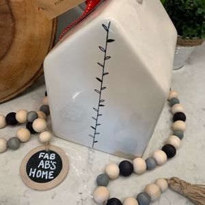 Rae Dunn Accents - Rae Dunn BLOOM Vine Birdhouse Rae Dunn Accents - Rae Dunn BLOOM Vine Birdhouse